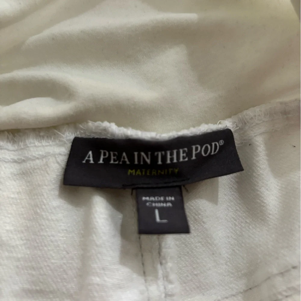 Pea in the Pod Maternity White Jean Skirt, size Large - Picture 3 of 10